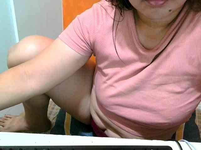 soffia-mae webcam