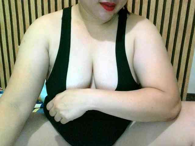 soffia-mae webcam