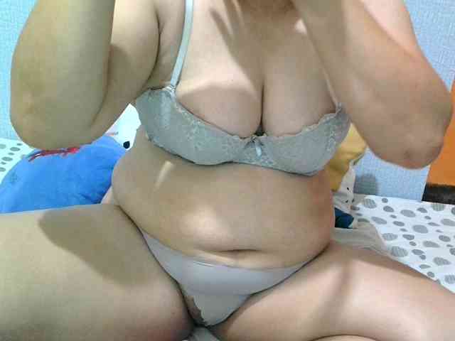 soffia-mae webcam