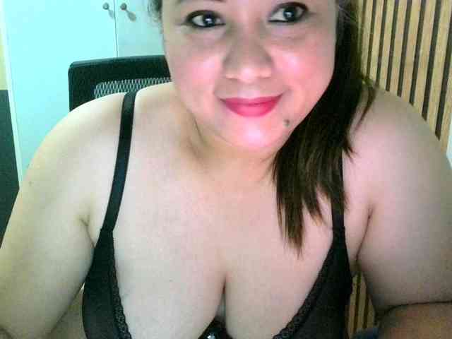 soffia-mae webcam