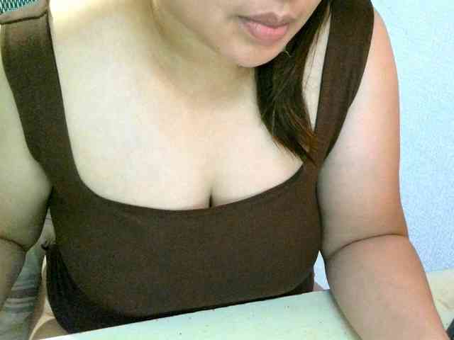 soffia-mae webcam