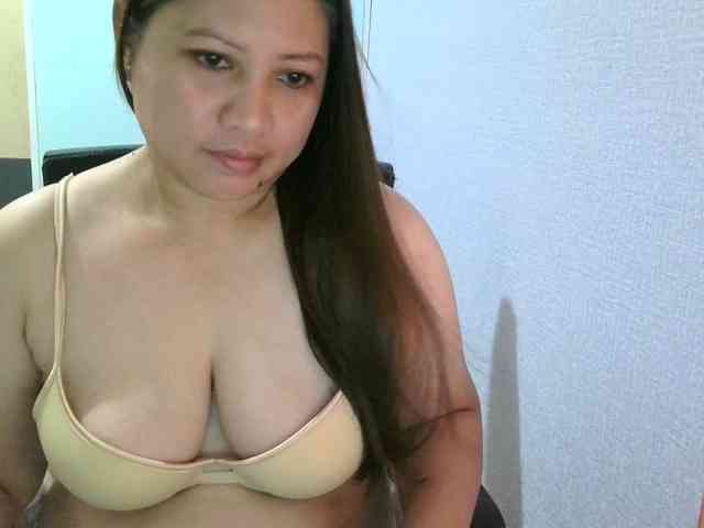 soffia-mae webcam