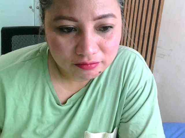 soffia-mae webcam