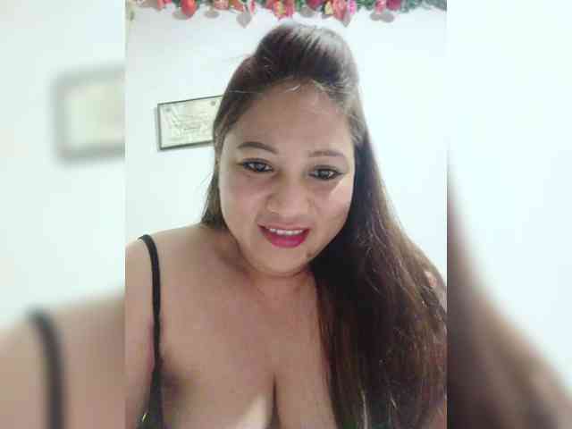soffia-mae webcam