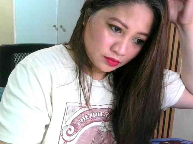 soffia-mae webcam