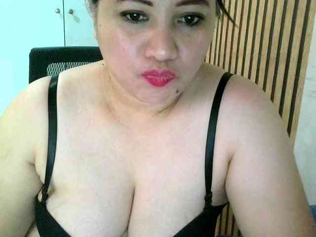 soffia-mae webcam