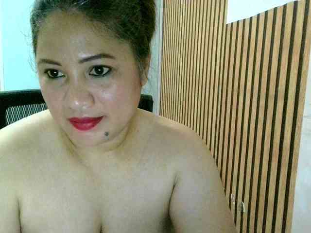 soffia-mae webcam