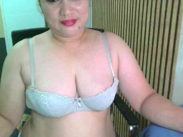 soffia-mae webcam