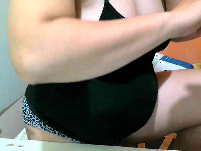 soffia-mae webcam