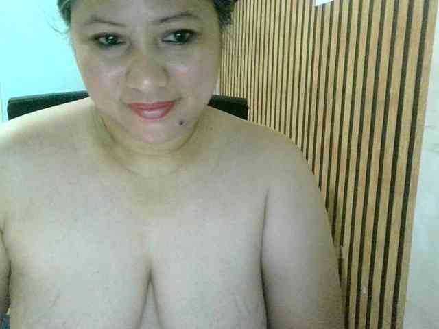 soffia-mae webcam