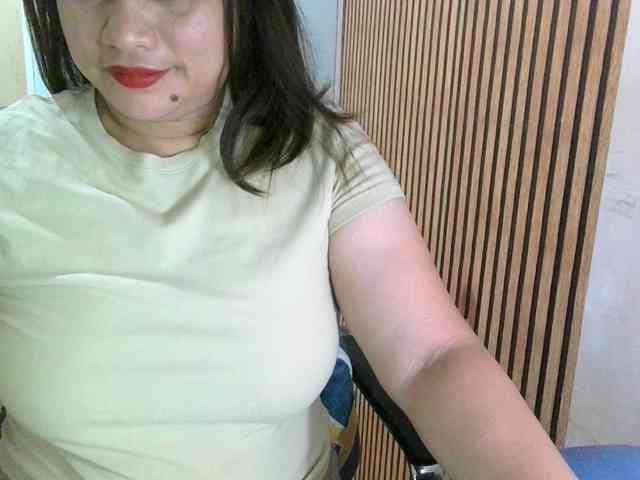 soffia-mae webcam