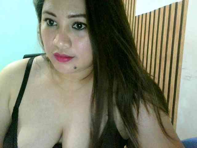 soffia-mae webcam
