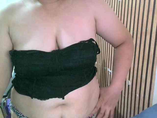 soffia-mae webcam