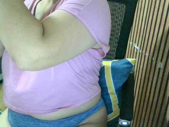 soffia-mae webcam