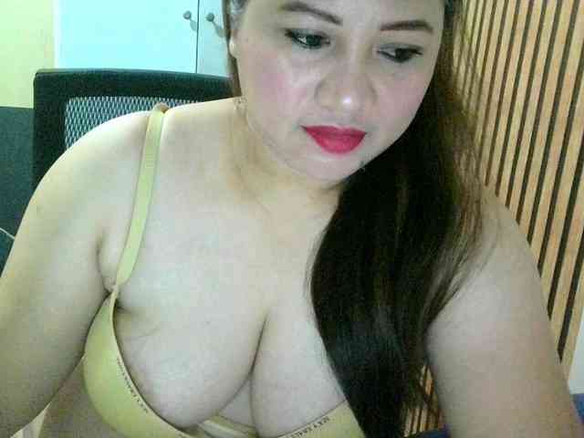 soffia-mae webcam