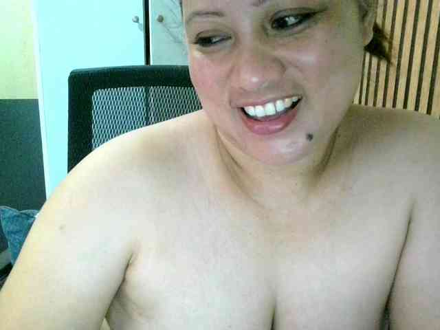soffia-mae webcam