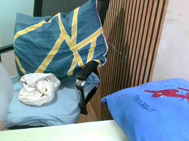 soffia-mae webcam