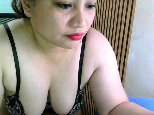 soffia-mae Live Webcam on BongaCams