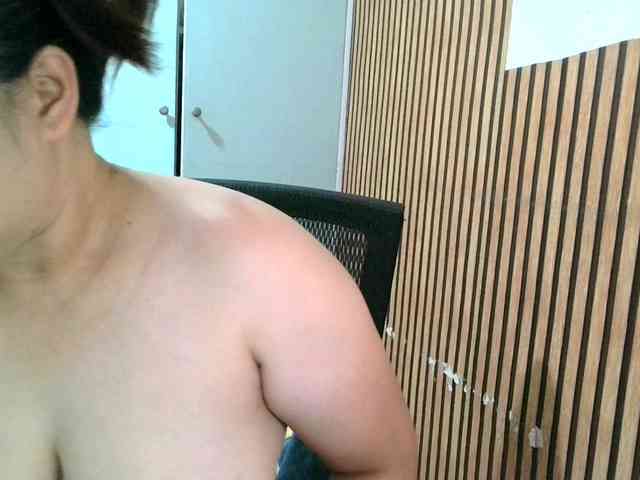 soffia-mae webcam