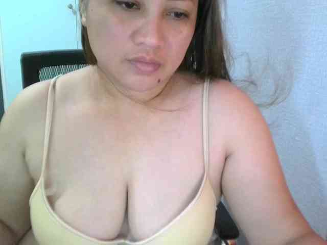 soffia-mae webcam