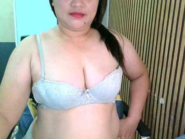soffia-mae webcam