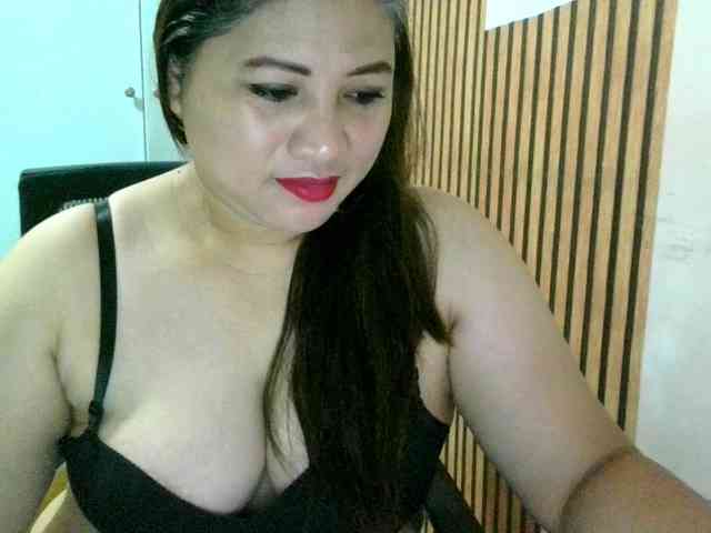 soffia-mae webcam