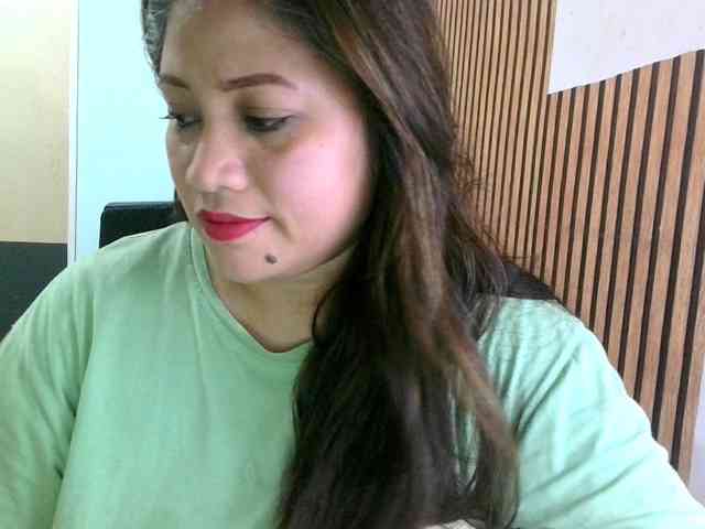 soffia-mae webcam