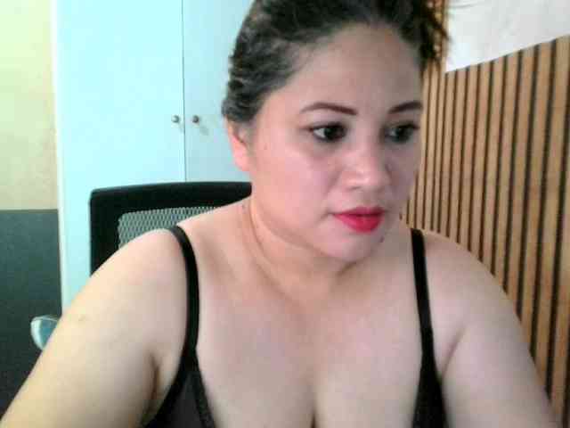 soffia-mae webcam