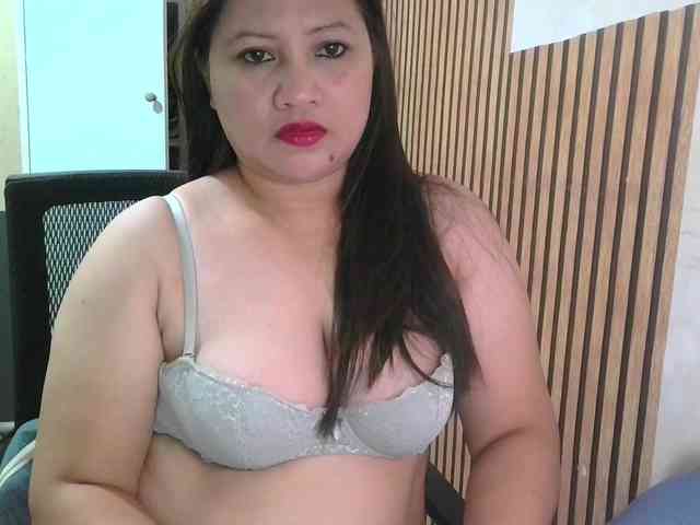 soffia-mae webcam