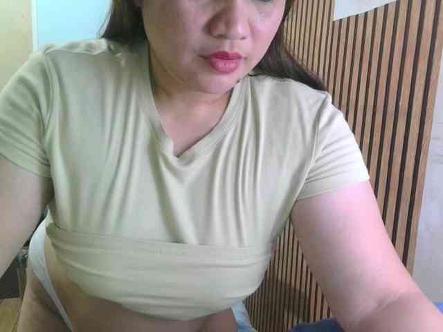 soffia-mae webcam