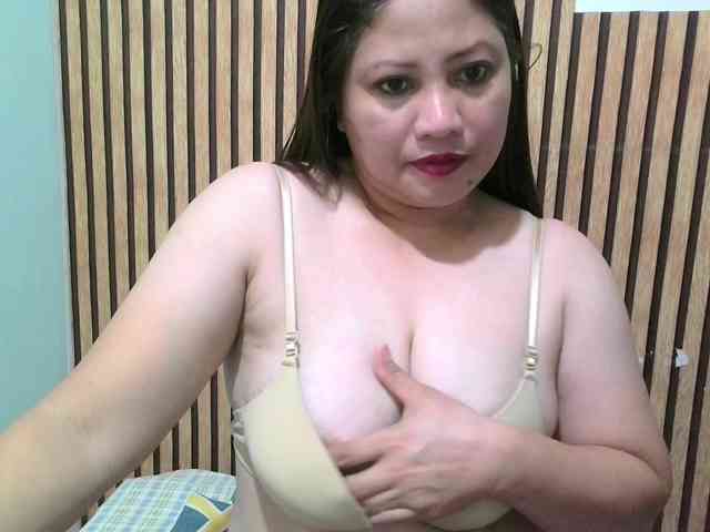 soffia-mae webcam