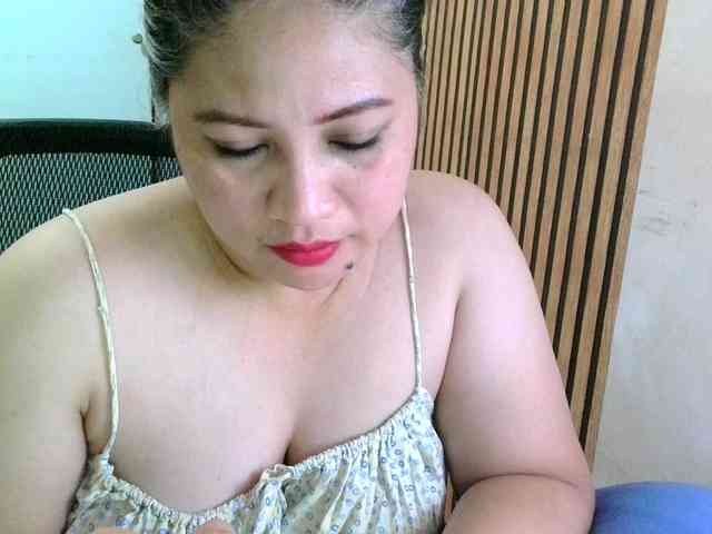 soffia-mae webcam