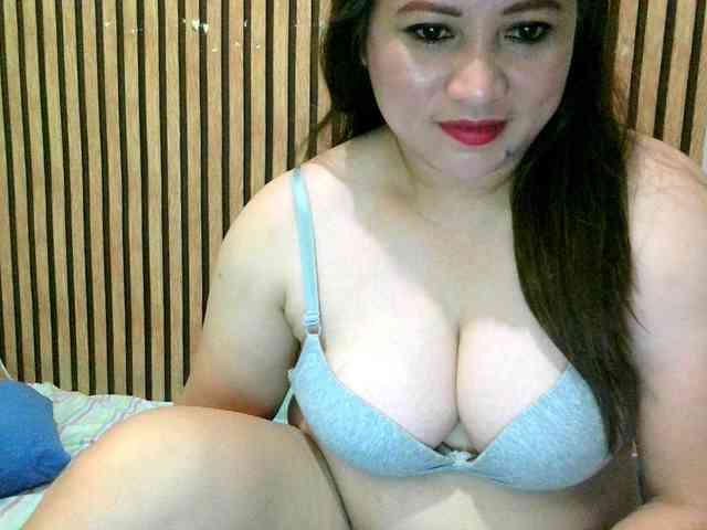soffia-mae webcam