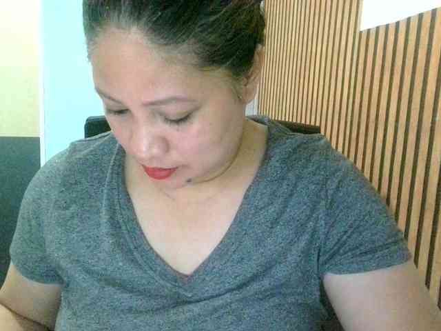 soffia-mae webcam