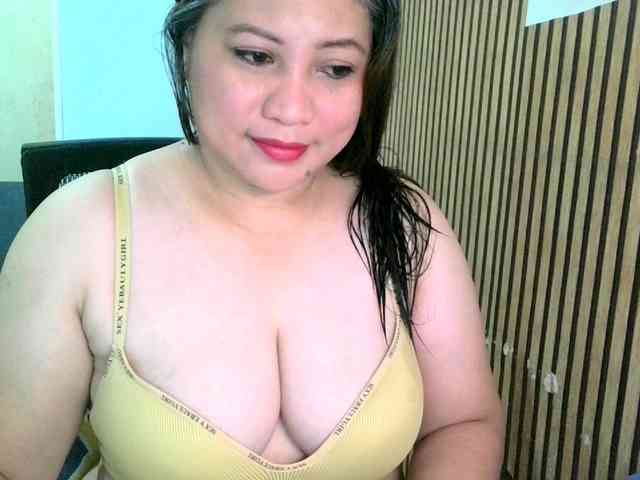 soffia-mae webcam