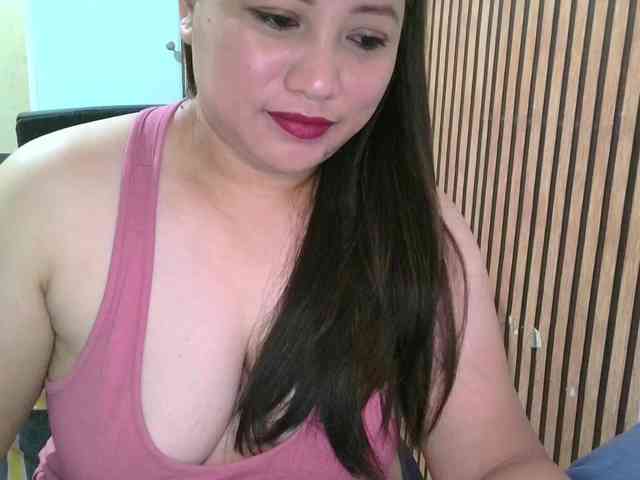 soffia-mae webcam