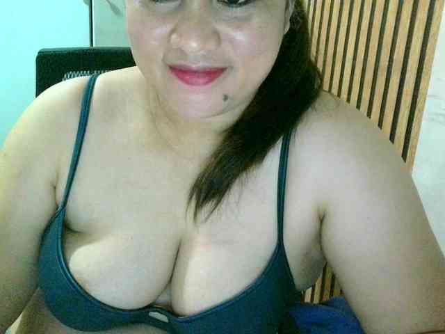 soffia-mae webcam