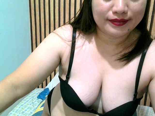 soffia-mae webcam