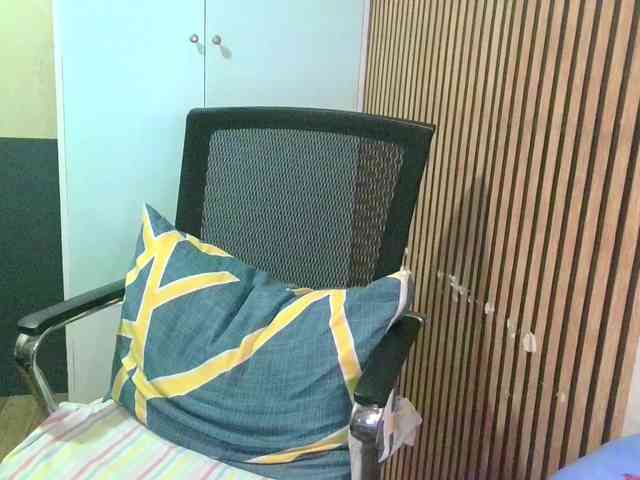 soffia-mae webcam