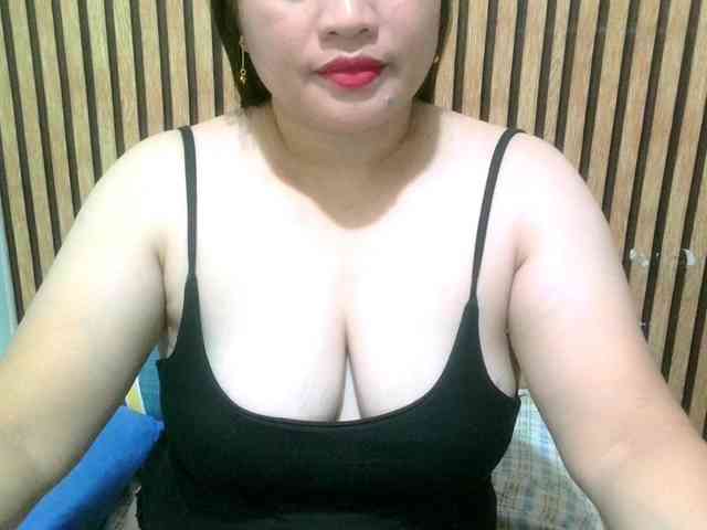 soffia-mae webcam