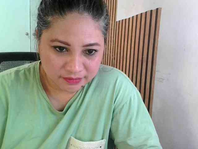 soffia-mae webcam