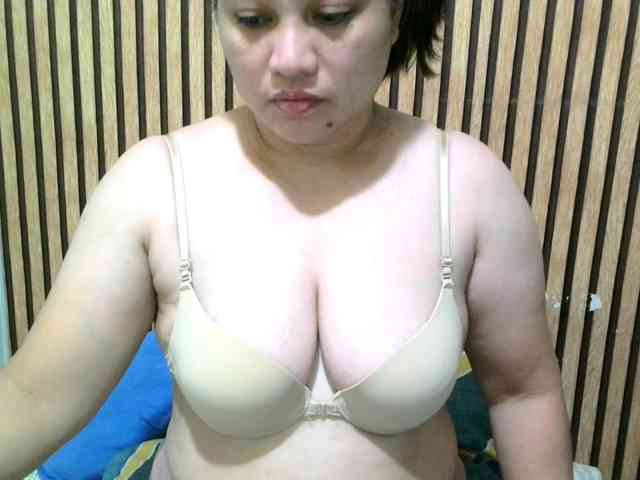 soffia-mae webcam