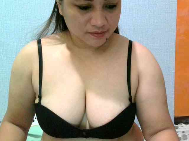 soffia-mae webcam