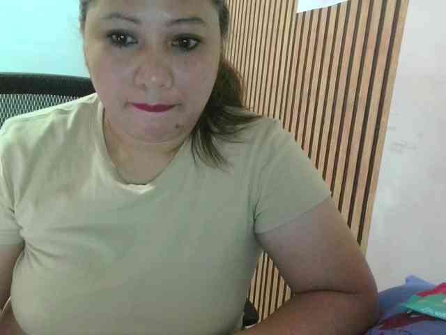 soffia-mae webcam