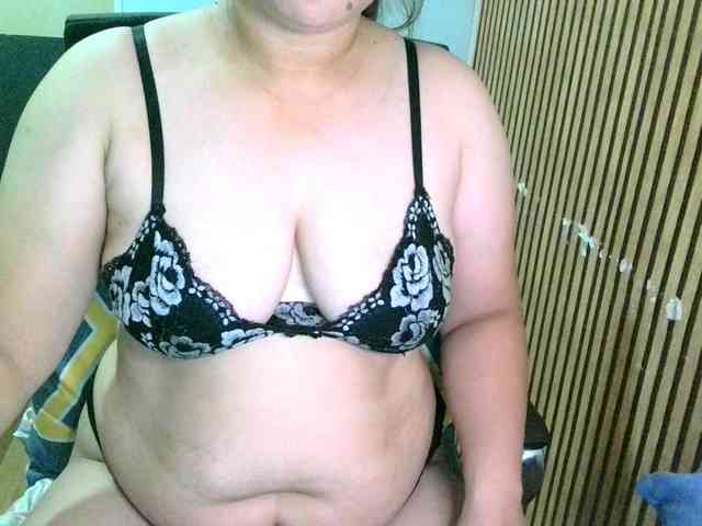 soffia-mae webcam