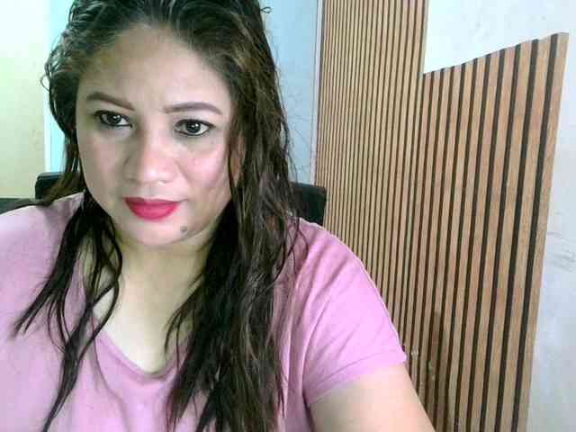 soffia-mae webcam