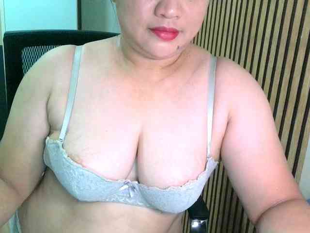 soffia-mae webcam