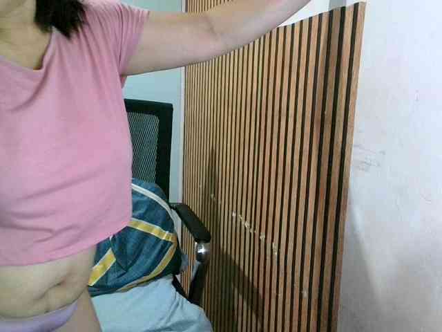 soffia-mae webcam