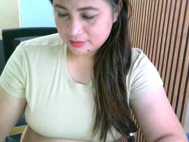 soffia-mae webcam