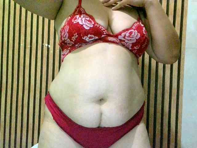 soffia-mae webcam